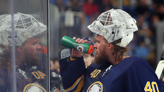 Islanders Goalie Robin Lehner Writes About His Mental Health Struggles: "I Wanted To Kill Myself"